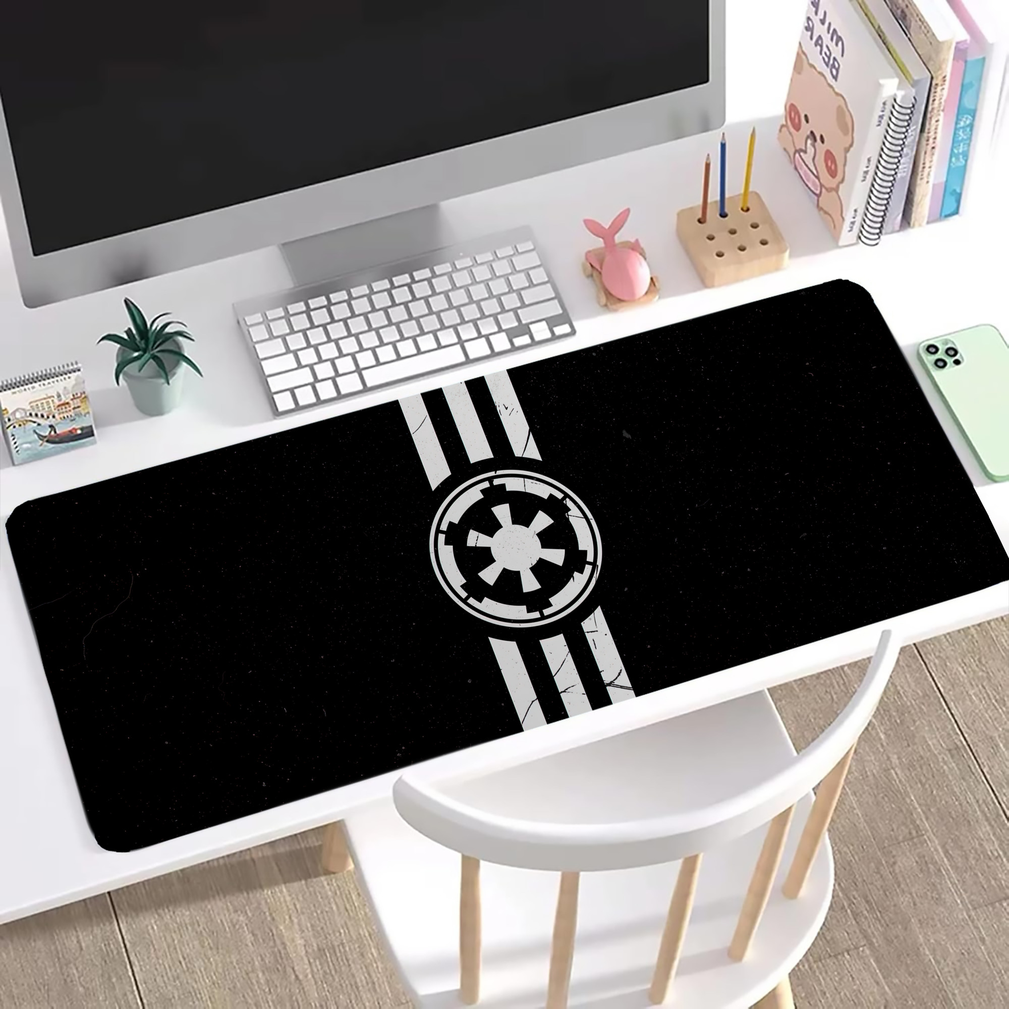（画像用） スター・ウォーズ Star Wars ステッチ加工 大判デスクマット／滑り止めマウスパッド