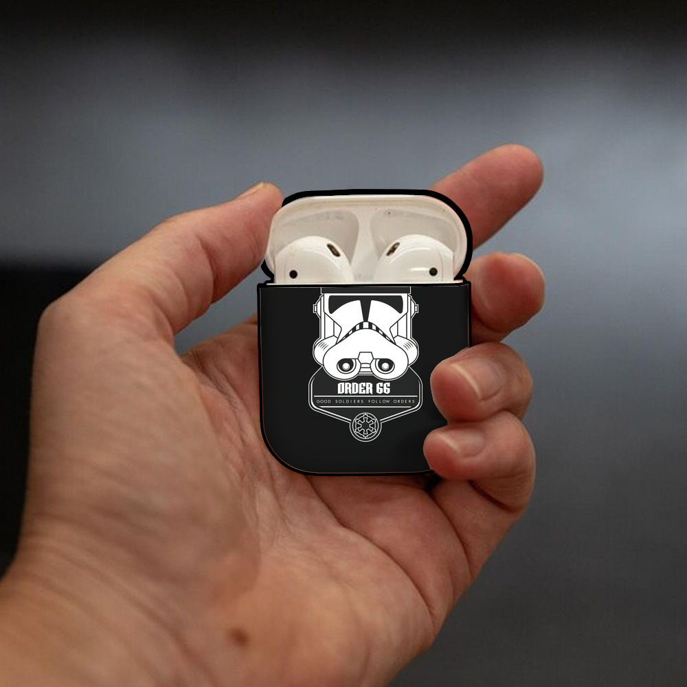 スター・ウォーズ Star Wars AirPods 第2世代保護ケース ハードシェル ブラック 耐衝撃・防指紋・カラビナ付き