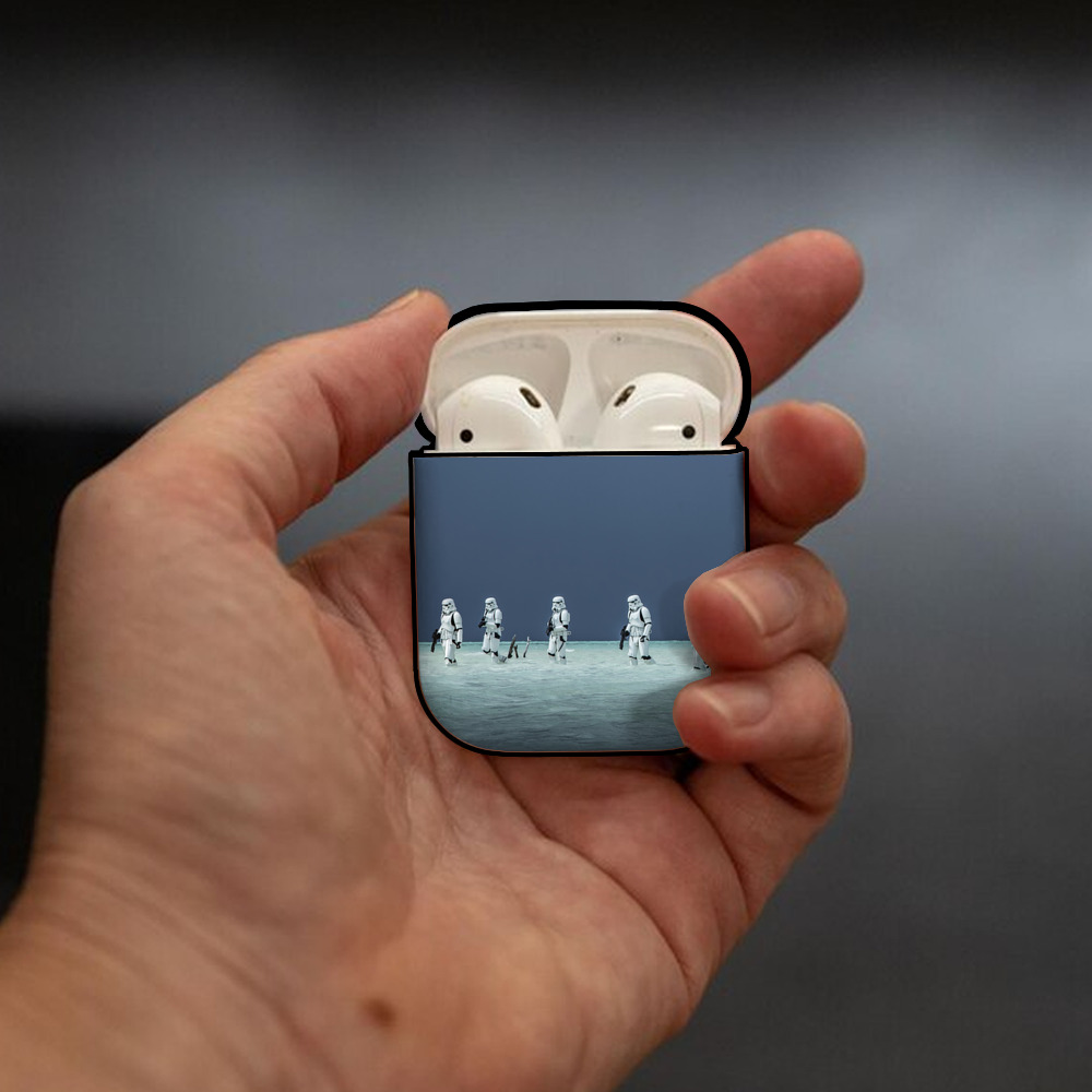 スター・ウォーズ Star Wars AirPods 第2世代保護ケース ハードシェル ブラック 耐衝撃・防指紋・カラビナ付き